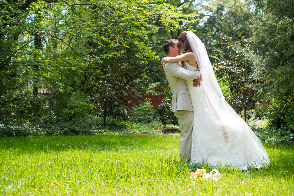 Backyard-Spring-Wedding-140