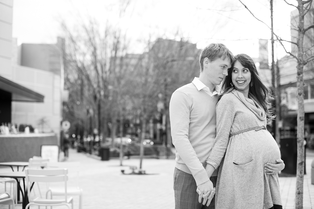 Downtown-Greenville-Maternity-Photos-102