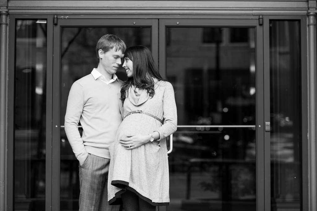 Downtown-Greenville-Maternity-Photos-106