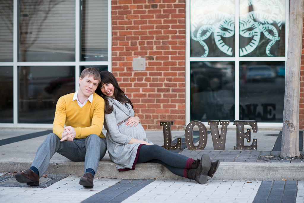 Downtown-Greenville-Maternity-Photos-108b