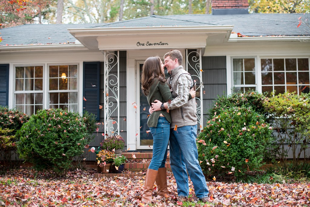 downtown-greenville-fall-engagement-photos-116