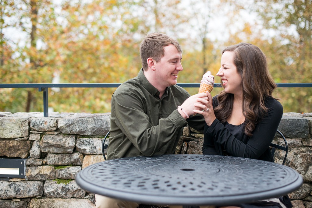 downtown-greenville-fall-engagement-photos-124