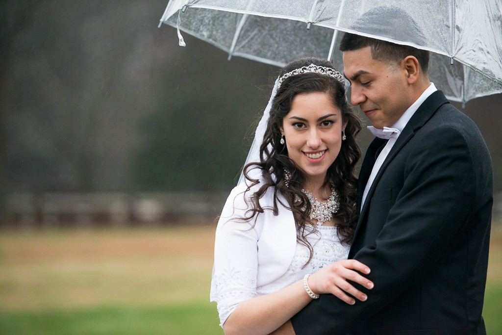 Rainy-Winter-Wedding-Photos-164