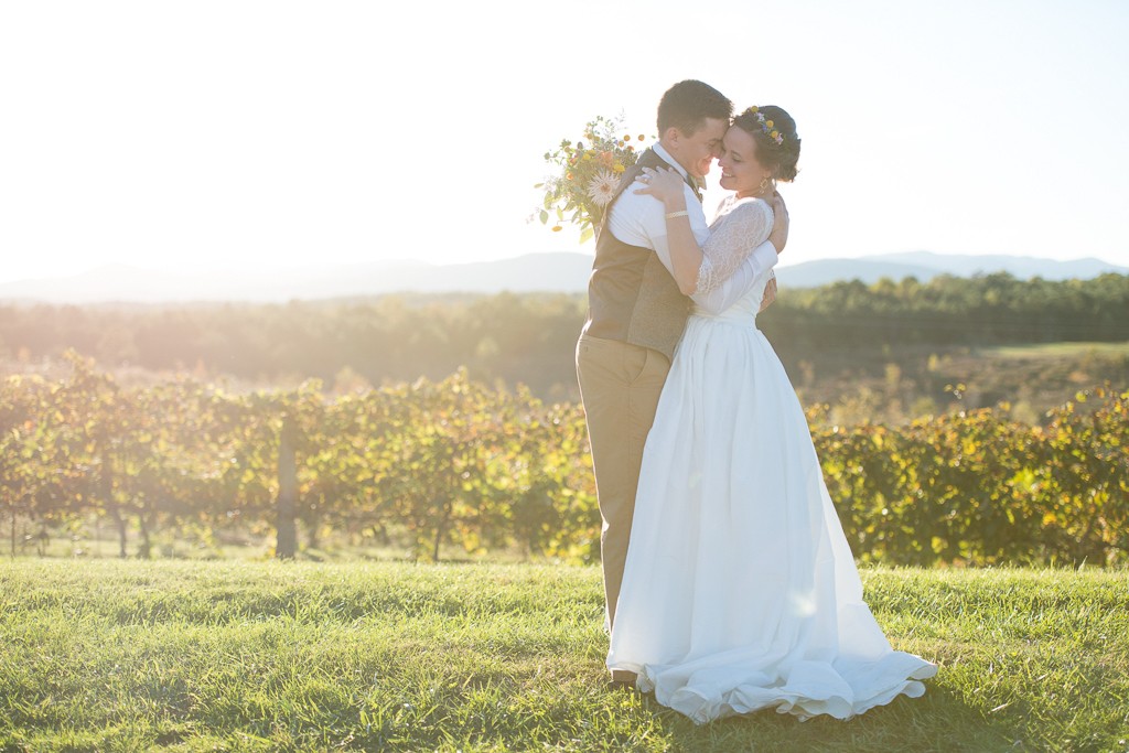 View More: http://sabrinafields.pass.us/hannah-wes-wedding