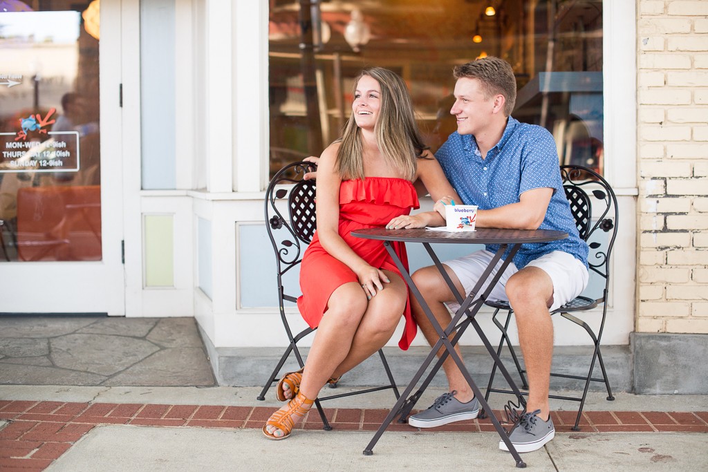 bright-downtown-Greenville-engagement-photos-101