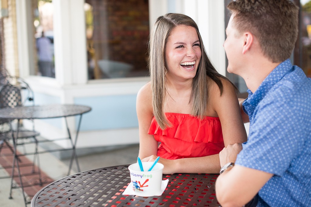 bright-downtown-Greenville-engagement-photos-102